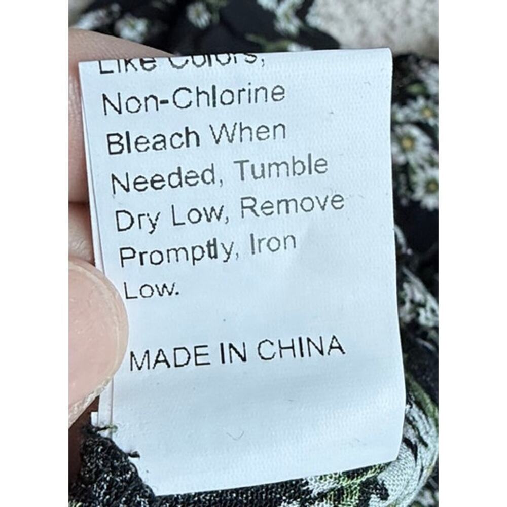 Womens Plus Size Blouse Tassel Tie Neck Lanter Sleeve Daisy print Size 2XL - Picture 14 of 14